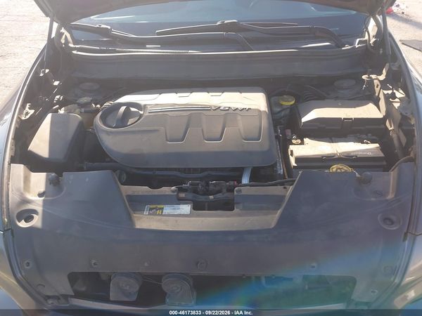 2016 JEEP CHEROKEE LATITUDE — I10