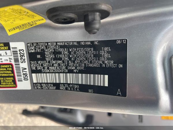 2013 TOYOTA SIENNA XLE 7 PASSENGER — I9