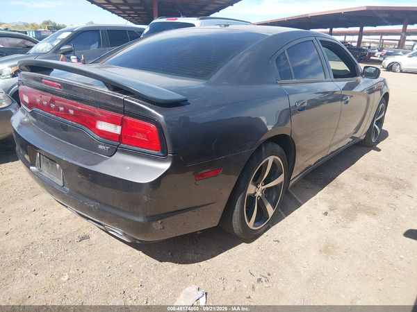 2014 DODGE CHARGER SXT — I4
