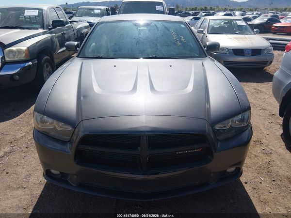 2014 DODGE CHARGER SXT — I6
