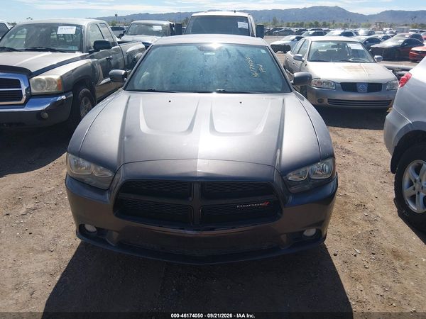 2014 DODGE CHARGER SXT — I115