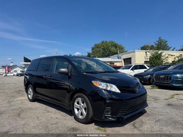 2020 TOYOTA SIENNA L — I1