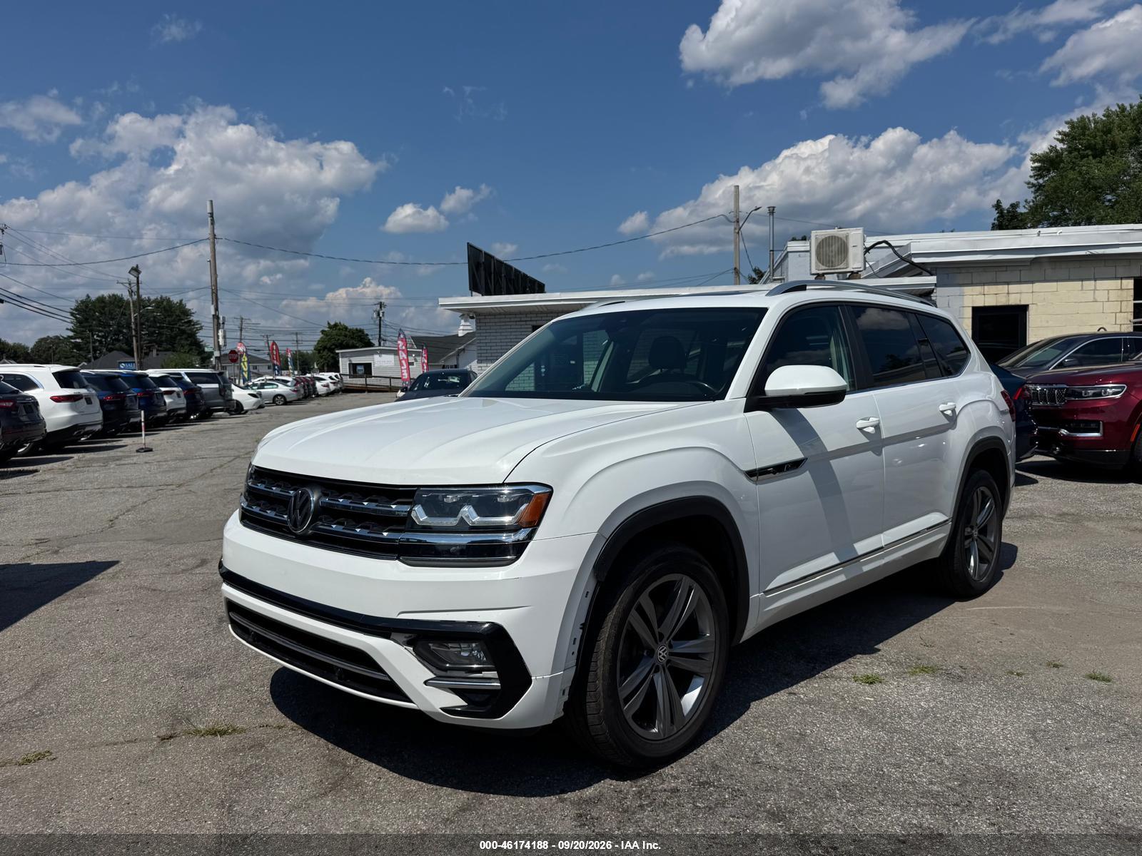 2019 VOLKSWAGEN ATLAS 3.6L V6 SEL R-LINE — I2