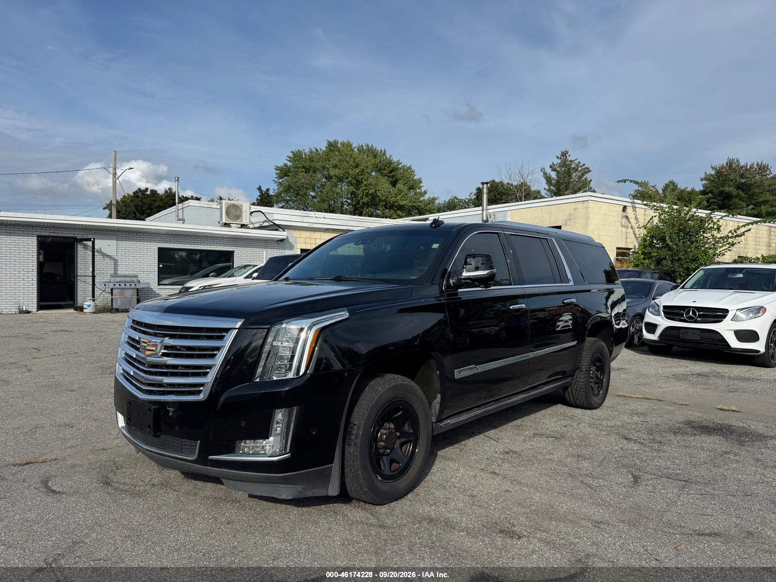 2018 CADILLAC ESCALADE ESV PLATINUM — I2