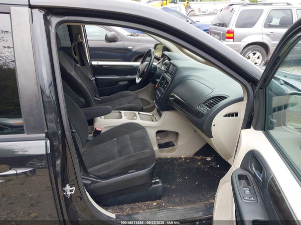 2015 DODGE GRAND CARAVAN SXT — I5
