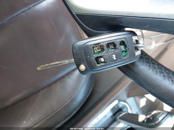 2014 CHEVROLET EQUINOX LT — I11