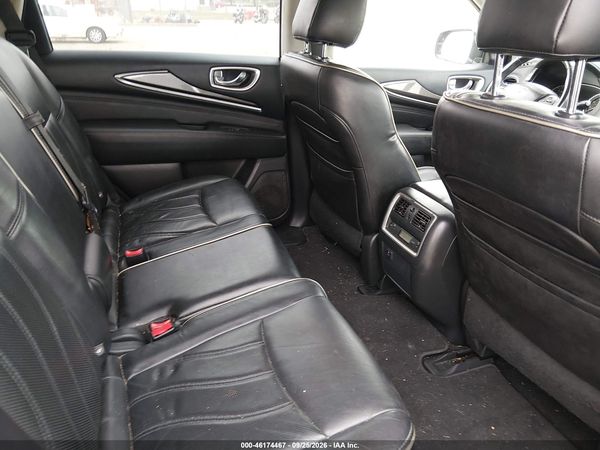 2017 INFINITI QX60 — I8