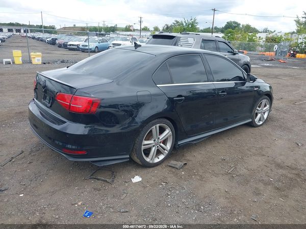2017 VOLKSWAGEN JETTA GLI — I4