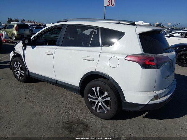 2017 TOYOTA RAV4 LE — I3