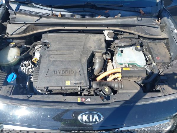 2017 KIA NIRO EX — I10