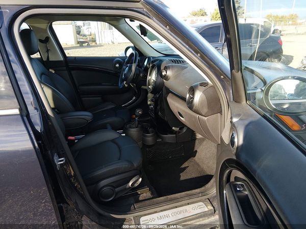2013 MINI COUNTRYMAN COOPER S — I5