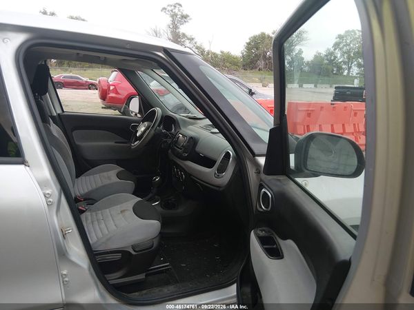 2014 FIAT 500L EASY — I5