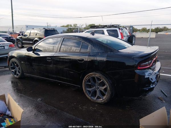 2016 DODGE CHARGER R/T — I117