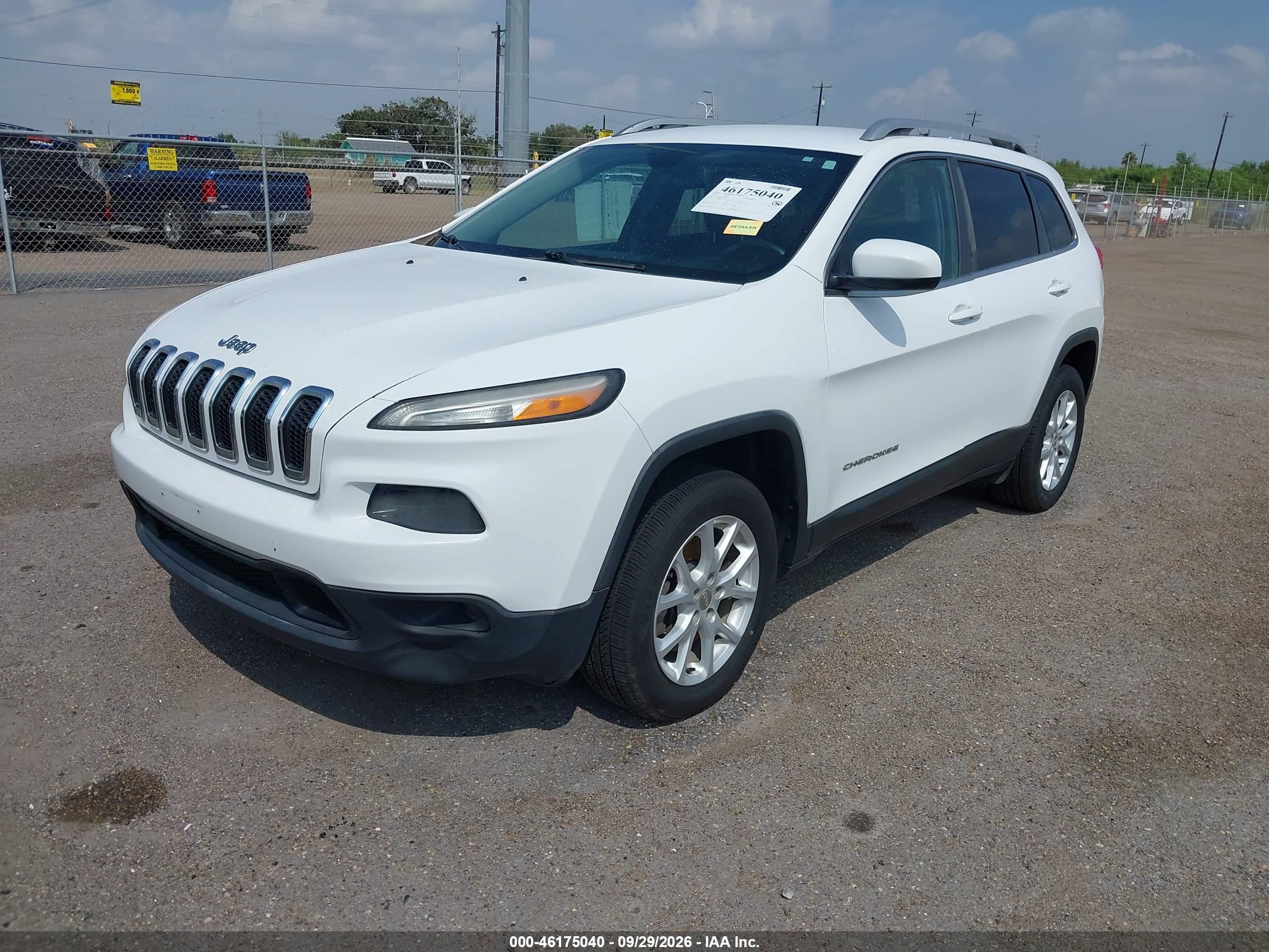 2018 JEEP CHEROKEE LATITUDE 4X4 — I2