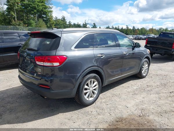 2017 KIA SORENTO 2.4L LX — I4