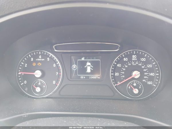 2017 KIA SORENTO 2.4L LX — I7