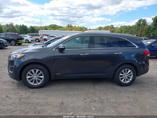 2017 KIA SORENTO 2.4L LX — I117