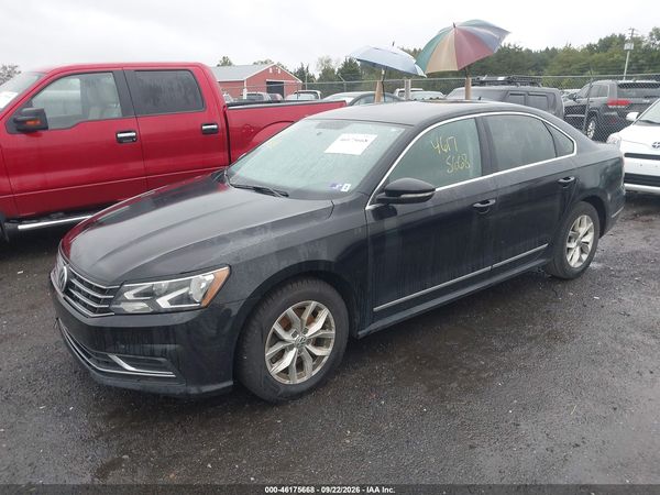2017 VOLKSWAGEN PASSAT — I2