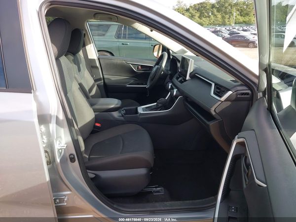 2025 TOYOTA RAV4 LE — I5