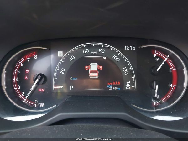 2025 TOYOTA RAV4 LE — I7
