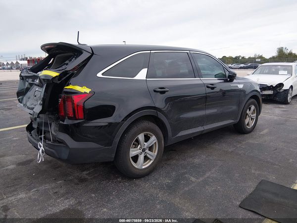 2023 KIA SORENTO LX — I4