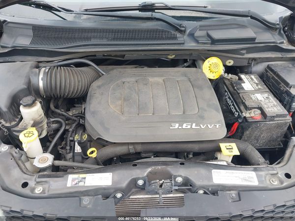 2016 DODGE GRAND CARAVAN SE — I10