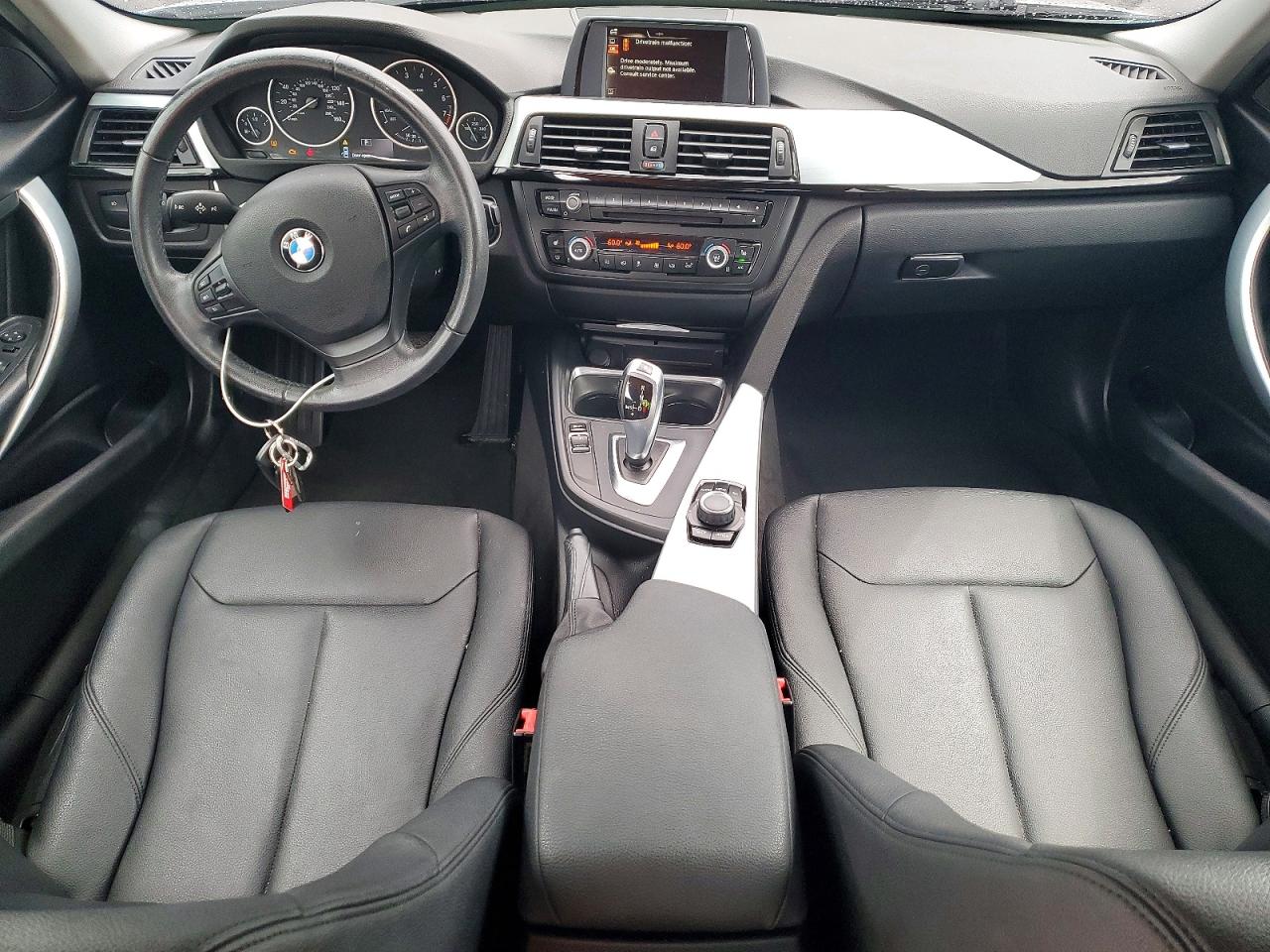 2015 BMW 320 SA