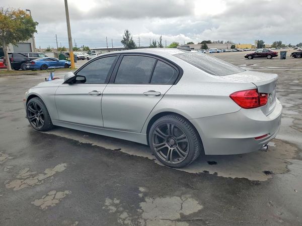 2015 BMW 320 SA