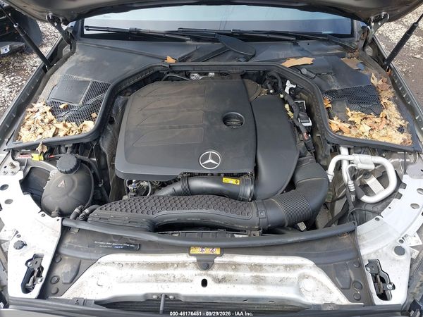 2019 MERCEDES-BENZ C 300 4MATIC — I10