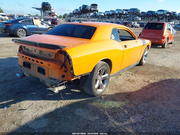 2014 DODGE CHALLENGER R/T — I4