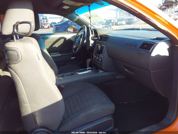 2014 DODGE CHALLENGER R/T — I5