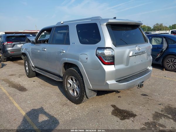 2018 TOYOTA 4RUNNER SR5 — I3