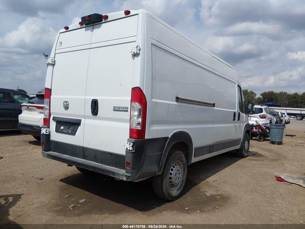 2025 RAM PROMASTER 2500 — I4