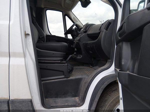 2025 RAM PROMASTER 2500 — I5