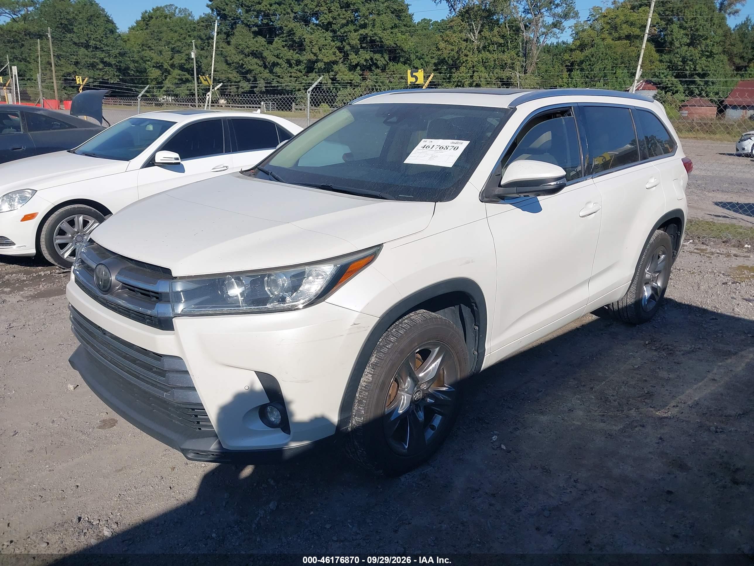 2017 TOYOTA HIGHLANDER LIMITED PLATINUM — I2