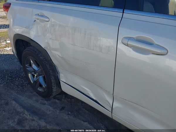 2017 TOYOTA HIGHLANDER LIMITED PLATINUM — I6