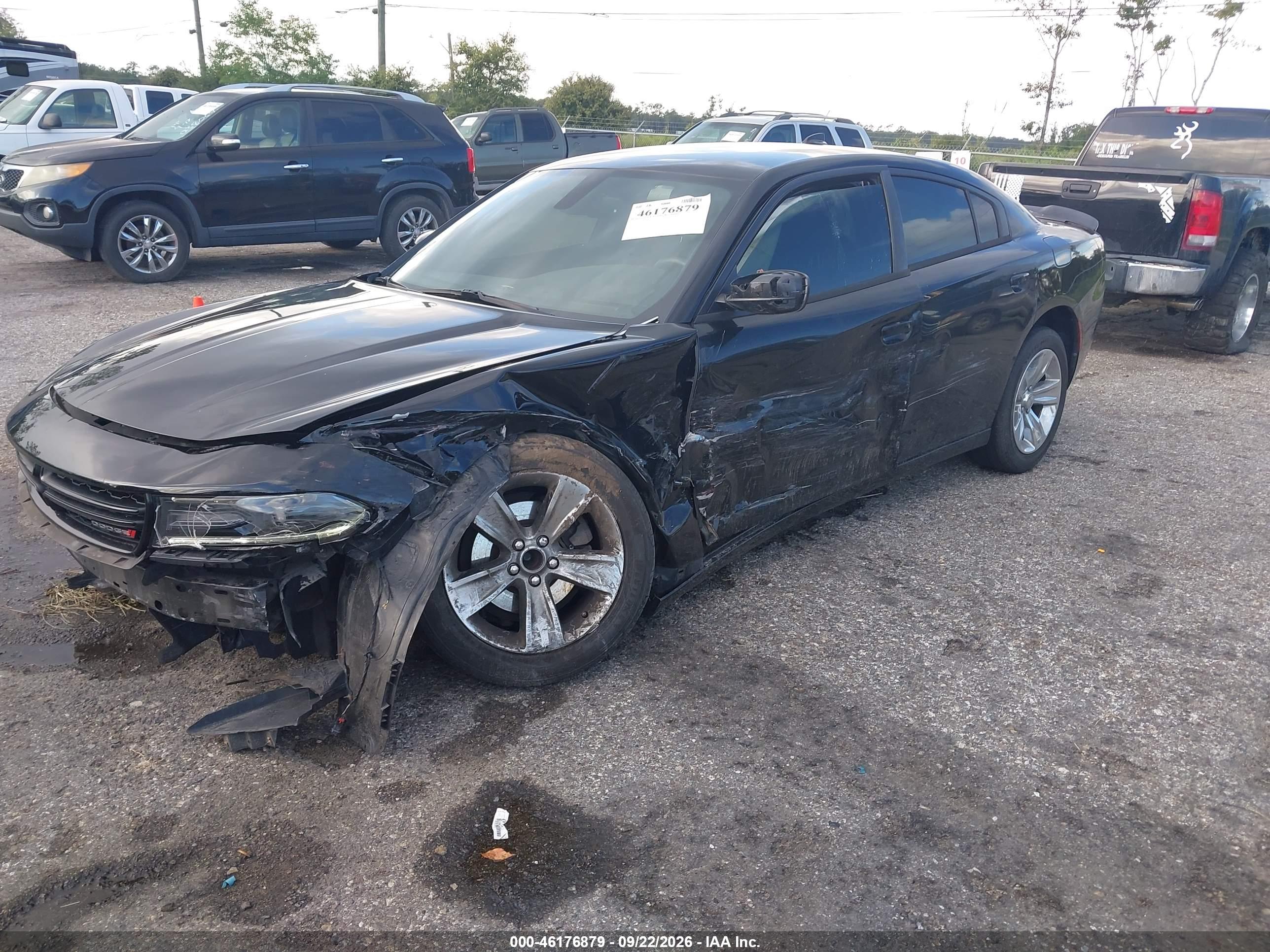 2016 DODGE CHARGER SXT — I2