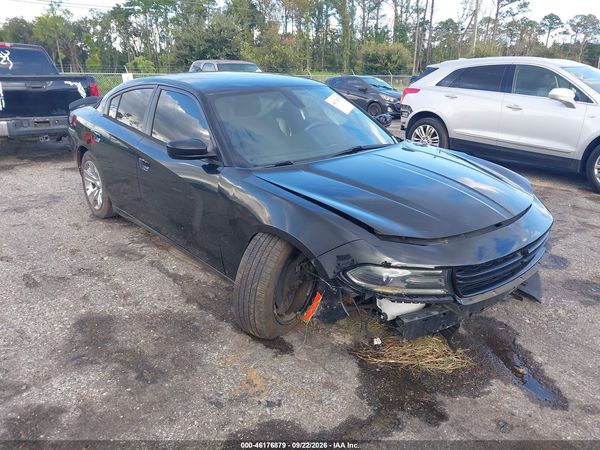 2016 DODGE CHARGER SXT — I1