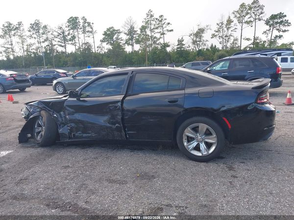 2016 DODGE CHARGER SXT — I117