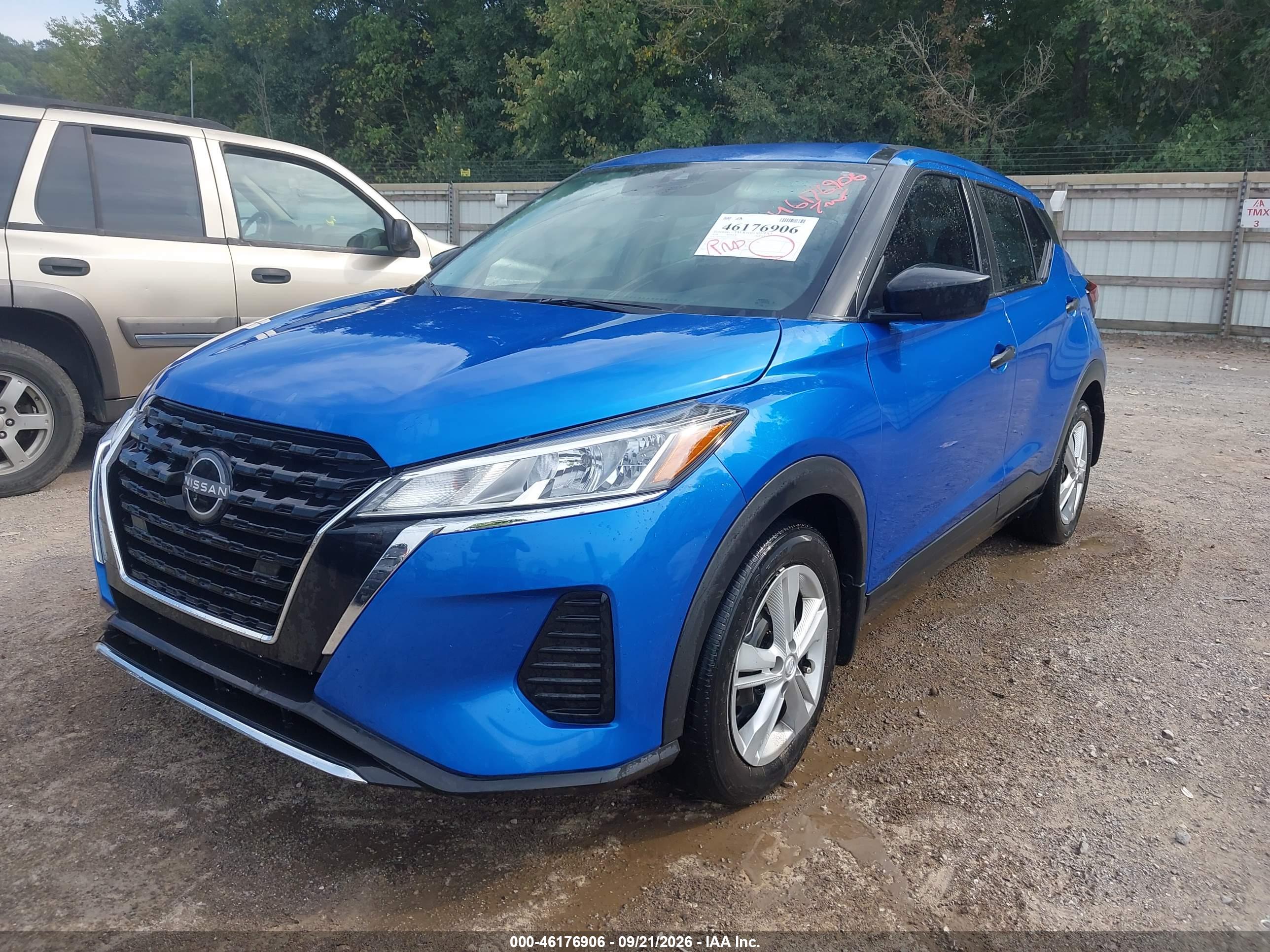 2024 NISSAN KICKS S XTRONIC CVT — I2