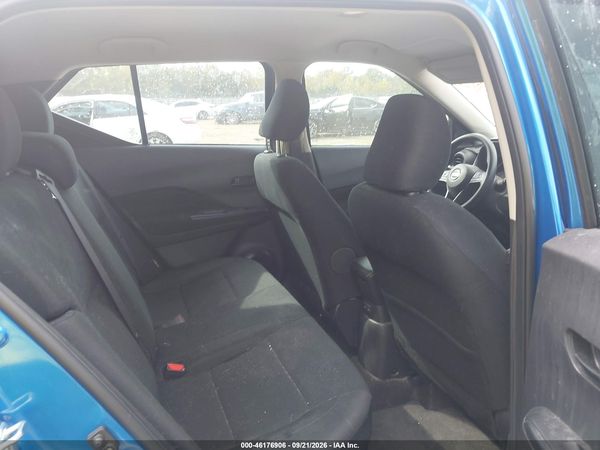 2024 NISSAN KICKS S XTRONIC CVT — I8