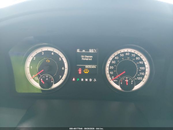 2017 RAM 1500 TRADESMAN  4X4 5'7 BOX — I118