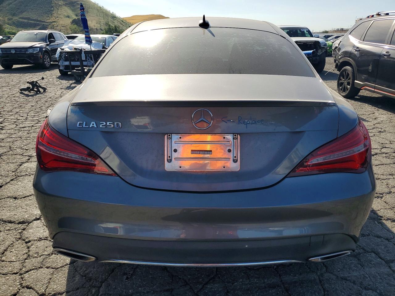 2018 MERCEDES-BENZ CLA250