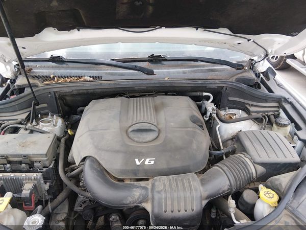 2015 DODGE DURANGO SXT — I10