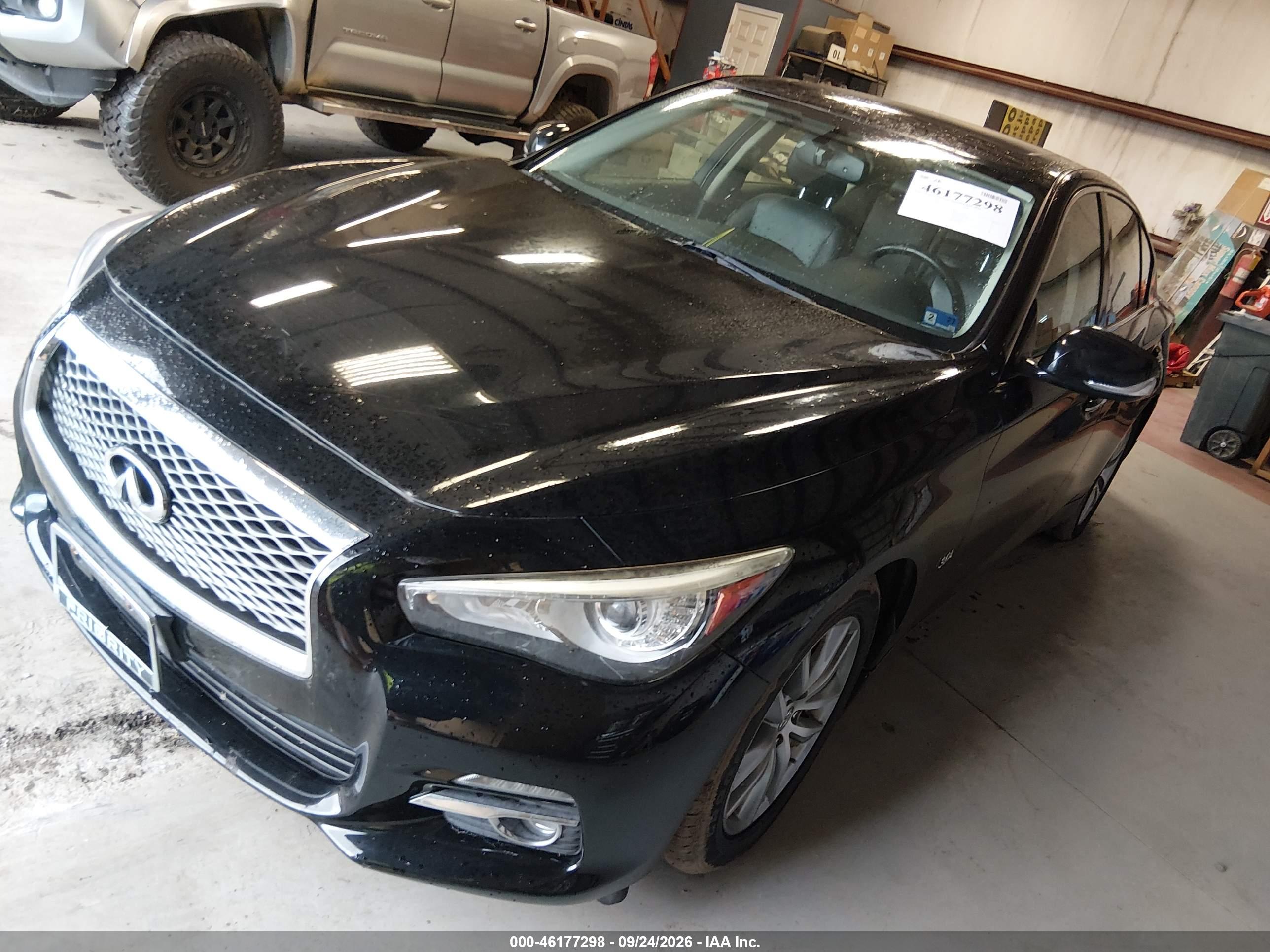 2016 INFINITI Q50 3.0T PREMIUM — I2