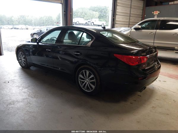 2016 INFINITI Q50 3.0T PREMIUM — I3