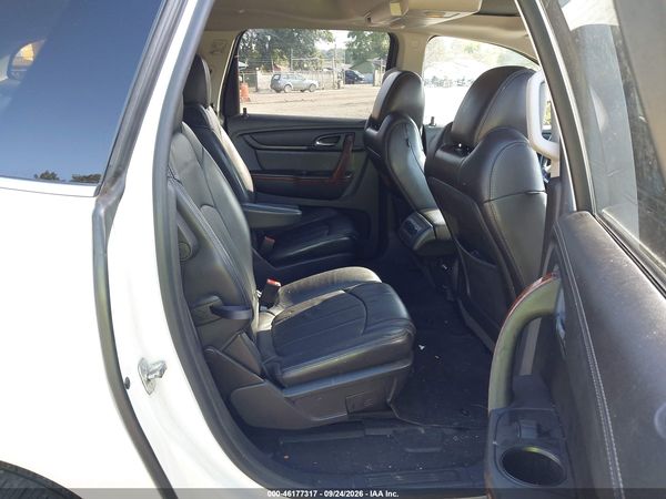 2014 CHEVROLET TRAVERSE LTZ — I8