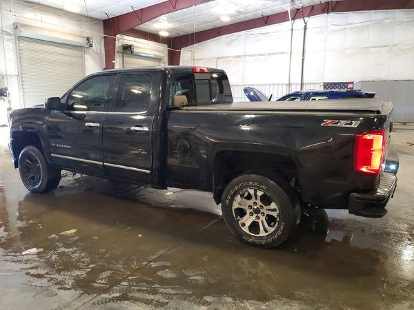 2017 CHEVROLET SILVERADO LTZ