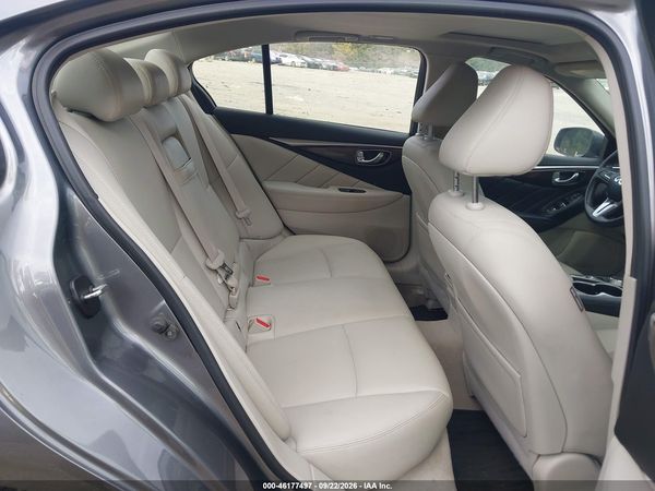 2018 INFINITI Q50 3.0T LUXE — I8