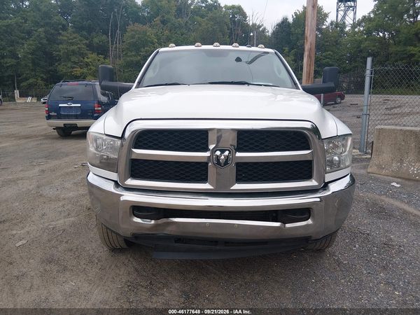 2017 RAM 3500 TRADESMAN  4X4 8' BOX — I115